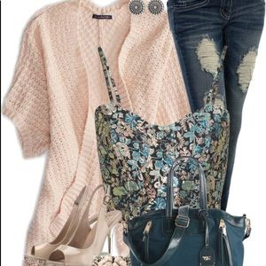 Hey, fashionista!  Ready for fall events? 🍂